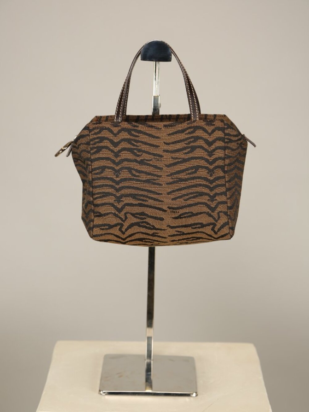 Extremely rare Fendi Bag - Picture 6 of 13